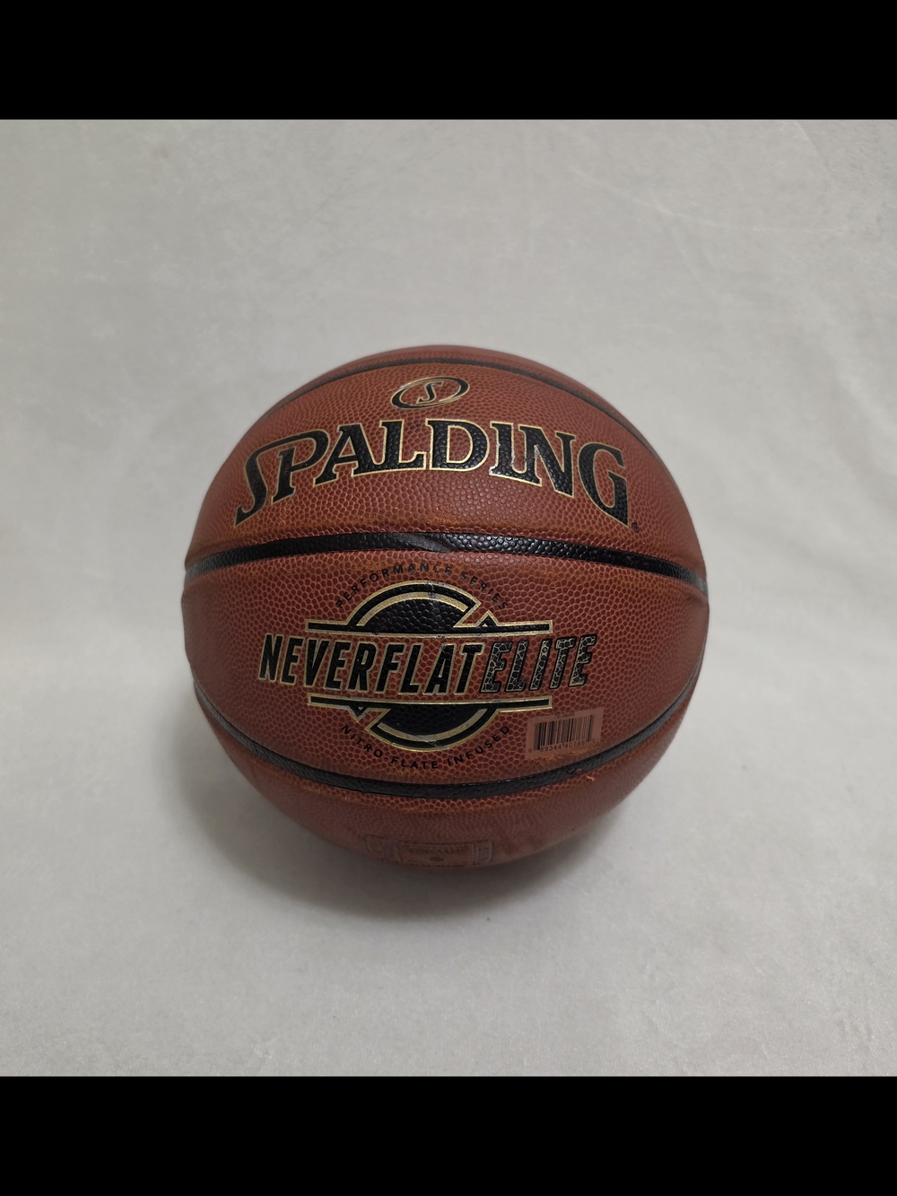 Spalding Neverflat Elite Indoor Outdoor Basketball Size 7 Official 29.5"